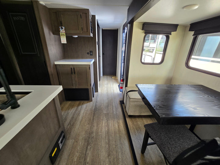 Alpha Wolf - 26RL 9.3m rear lounge 4 berth - Select Caravans Limited