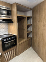 Freedom Express - 258BHS - Select Caravans Limited