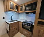 Freedom Express - 258BHS - Select Caravans Limited