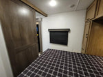 Freedom Express - 258BHS - Select Caravans Limited