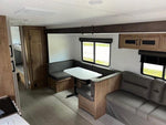 Freedom Express - 29SE, 8.9m, Quad bunks, 7+ berth - Select Caravans Limited