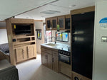 Freedom Express - 29SE, 8.9m, Quad bunks, 7+ berth - Select Caravans Limited