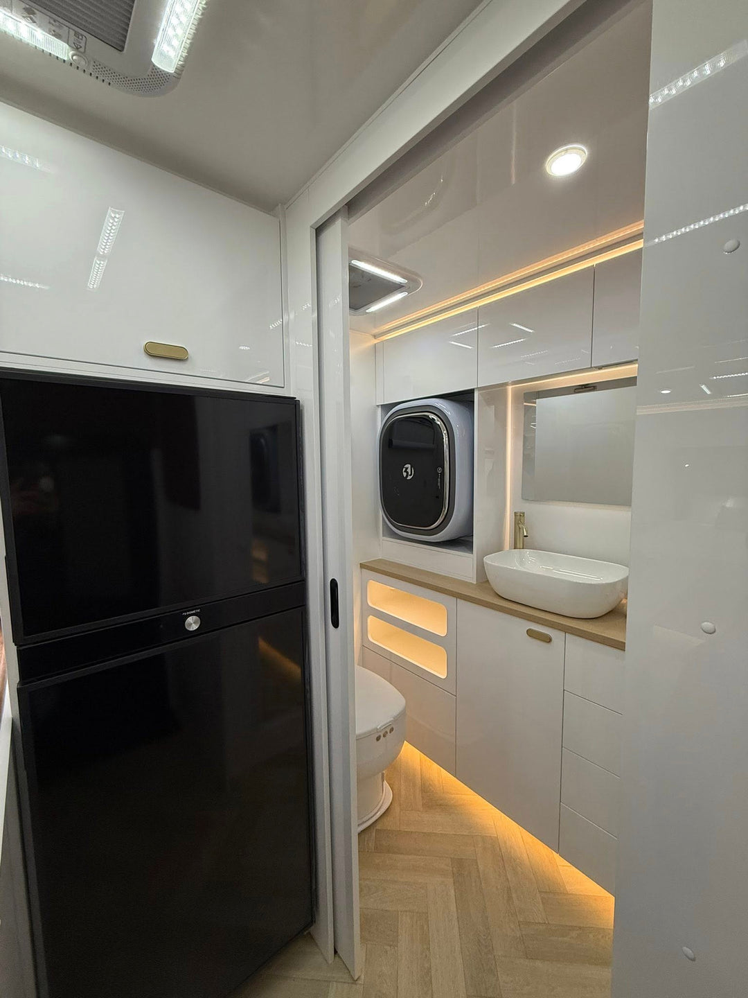Villa - Escape Summit Off-Road 19’6