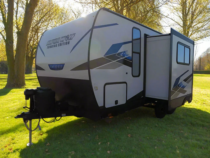 17MKE, Touring, 2 berth