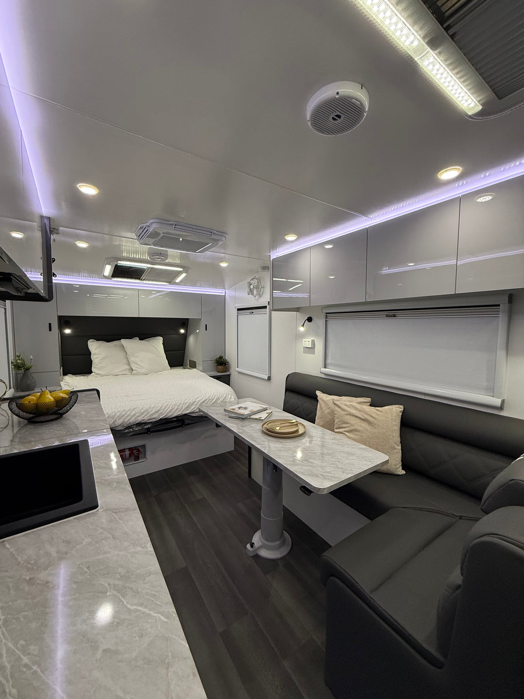 Villa - Escape Off-Road 19’6