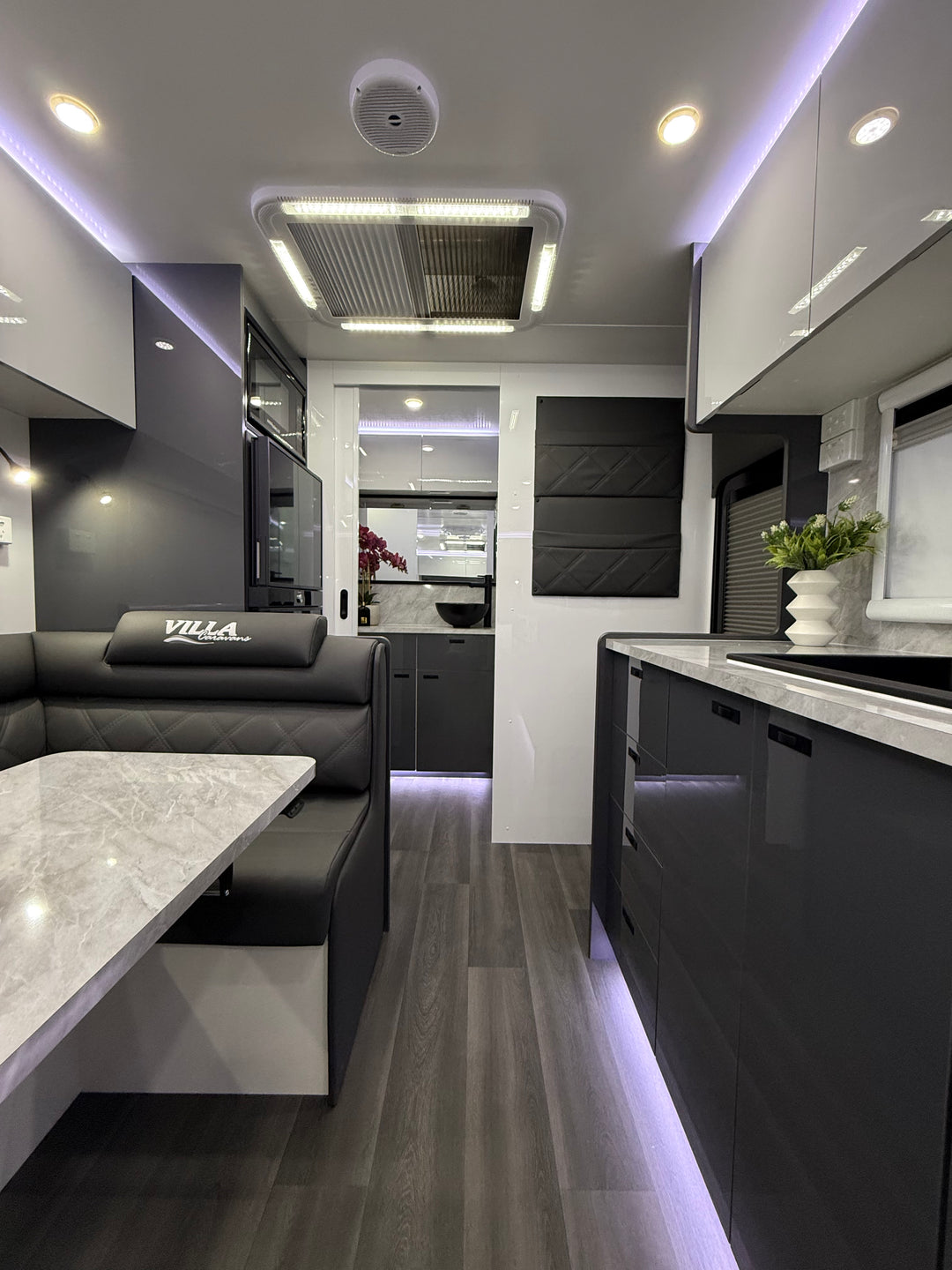Villa - Escape Off-Road 19’6
