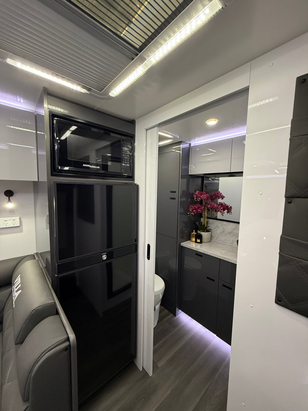 Villa - Escape Off-Road 19’6