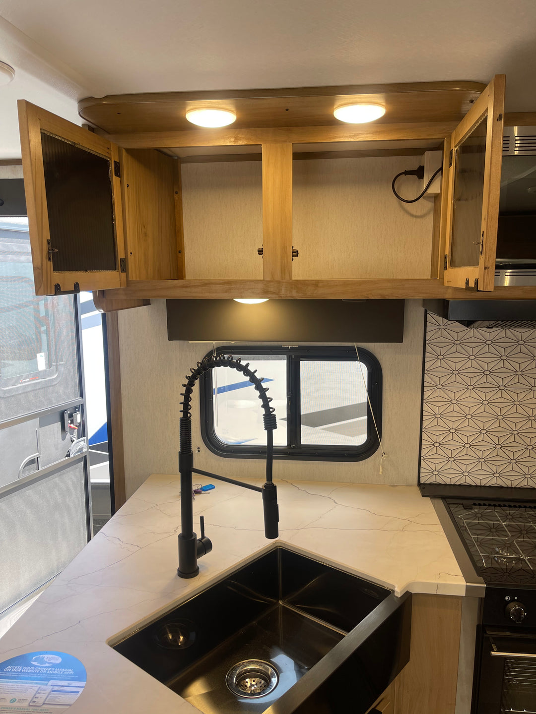 Alpha Wolf - 26DBH, 8.4m, bunks, 6+ berth - Select Caravans Limited