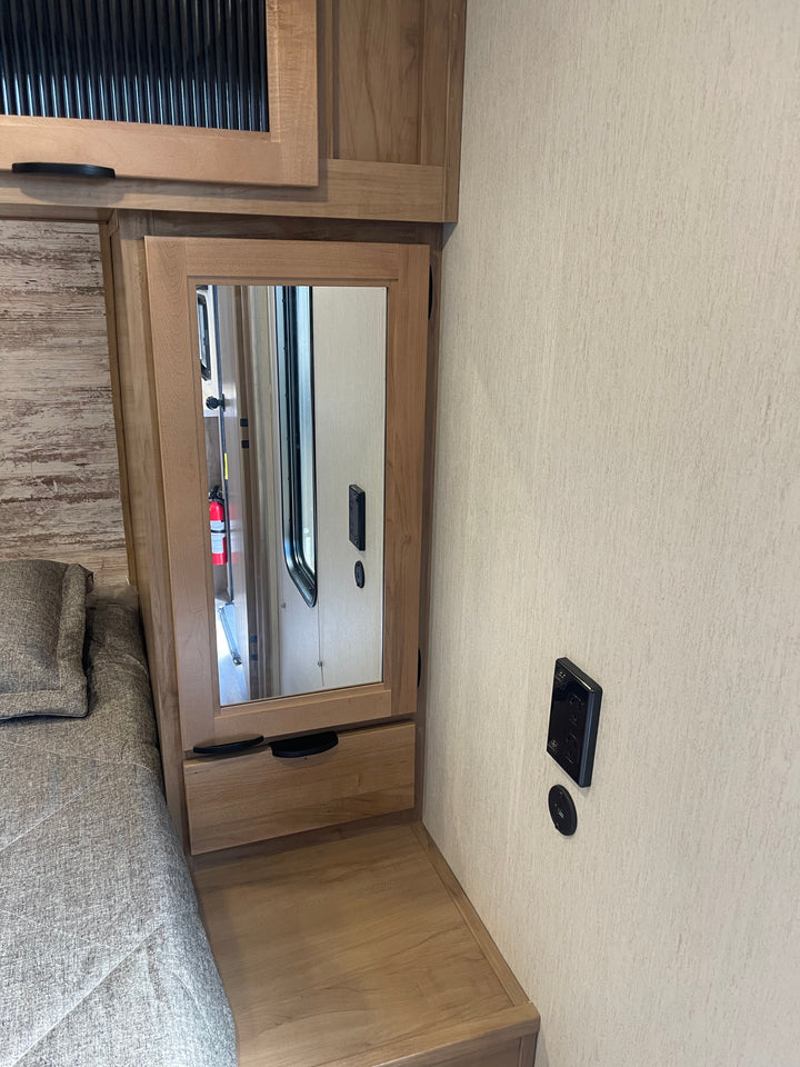 Alpha Wolf - 26DBH, 8.4m, bunks, 6+ berth - Select Caravans Limited