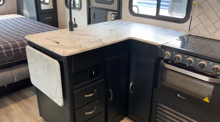 2023 Freedom Express - 238BHS (Sale on Behalf)