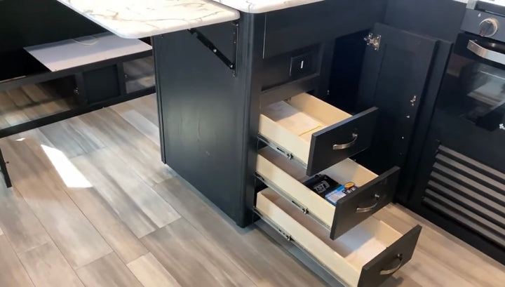 2023 Freedom Express - 238BHS (Sale on Behalf)