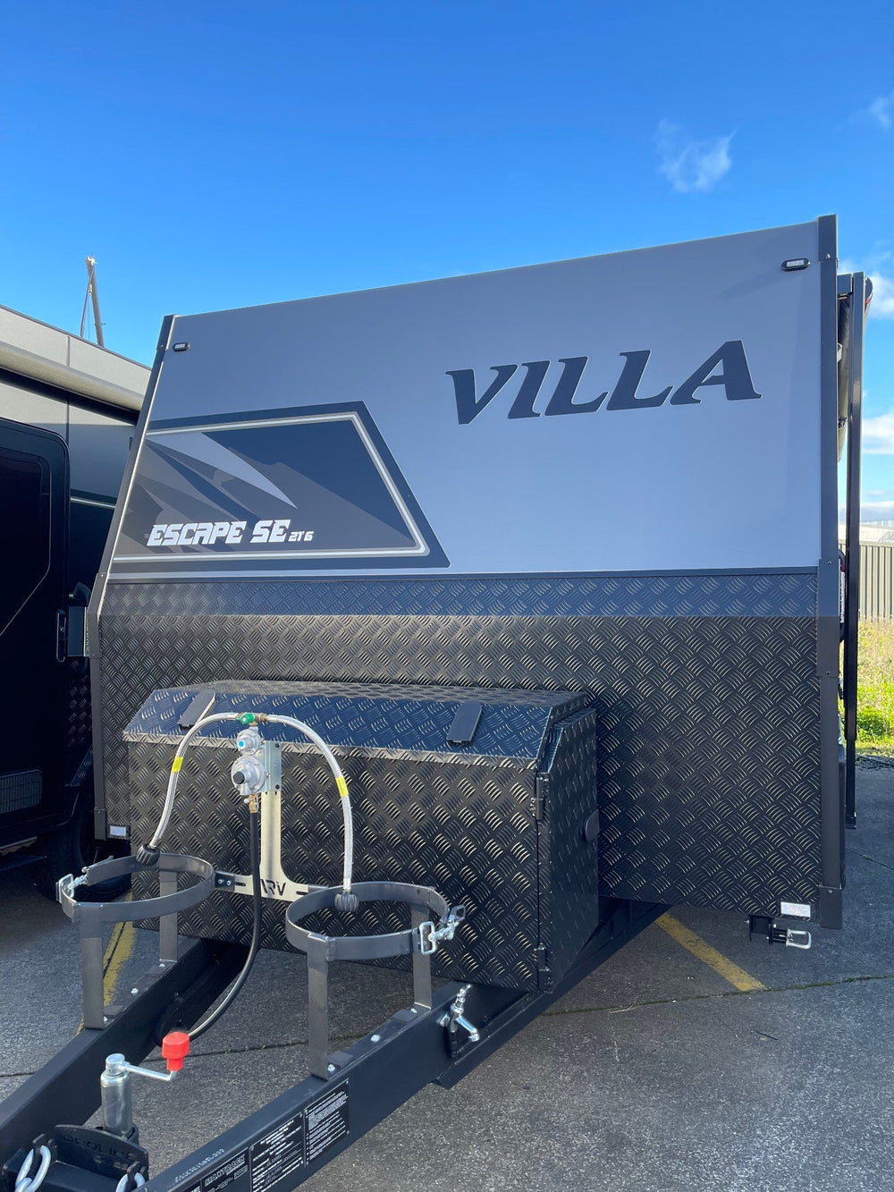 Villa Escape SE Family off-road caravan detail – Australian-made family bunkhouse NZ – Select Caravans