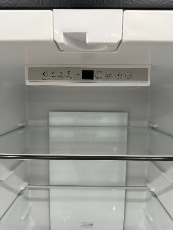 Magic Chef MCDCR10DSBMFB voltage and temperature control panel
