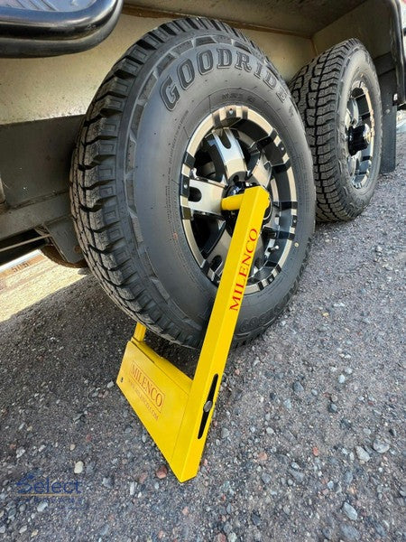 Milenco Australian Compact Wheel Clamp and Lock – alternate view 4