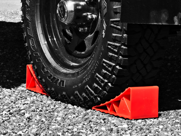 Andersen TUFF Chock paired with a Rapid Jack