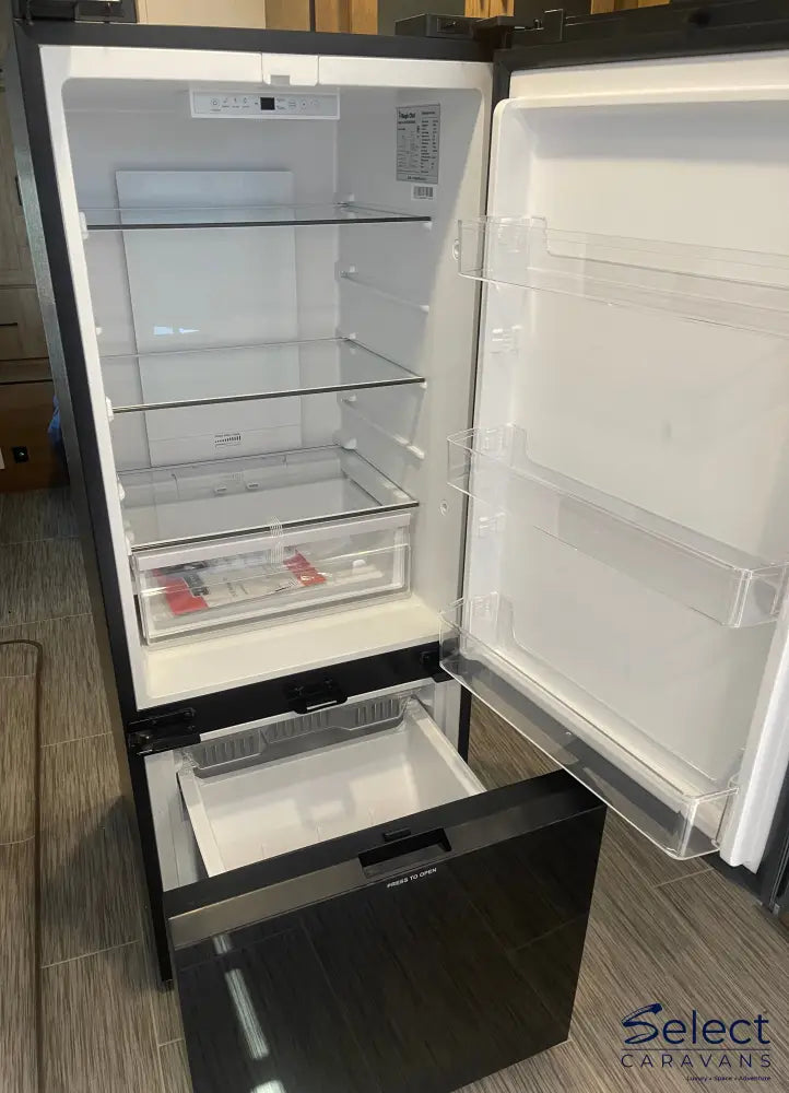 Magic Chef 12V Refrigerator Accessory