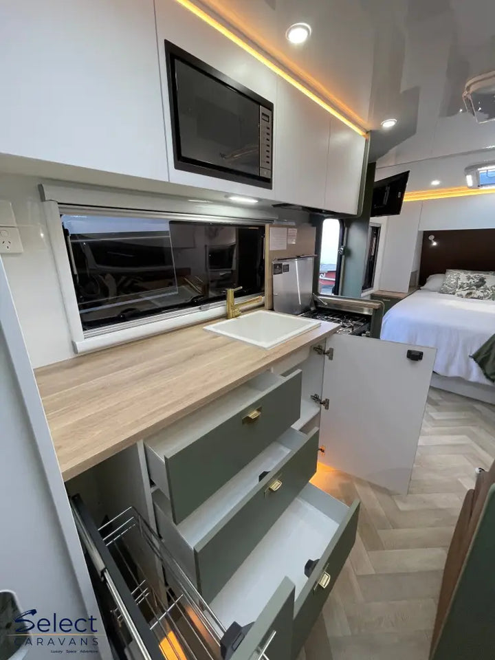 Villa Escape SE Family – Family Bunkhouse Caravan for Sale NZ | 6.6m Off-Road - Caravan