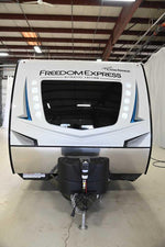 Freedom Express - 247SE 7.4m 3+ berth - Select Caravans Limited